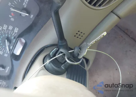 2003 Buick Century Custom из США, поврежденный, VIN 2G4WS52J431297351